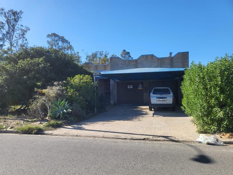 4 Bedroom Property for Sale in Velddrif Western Cape